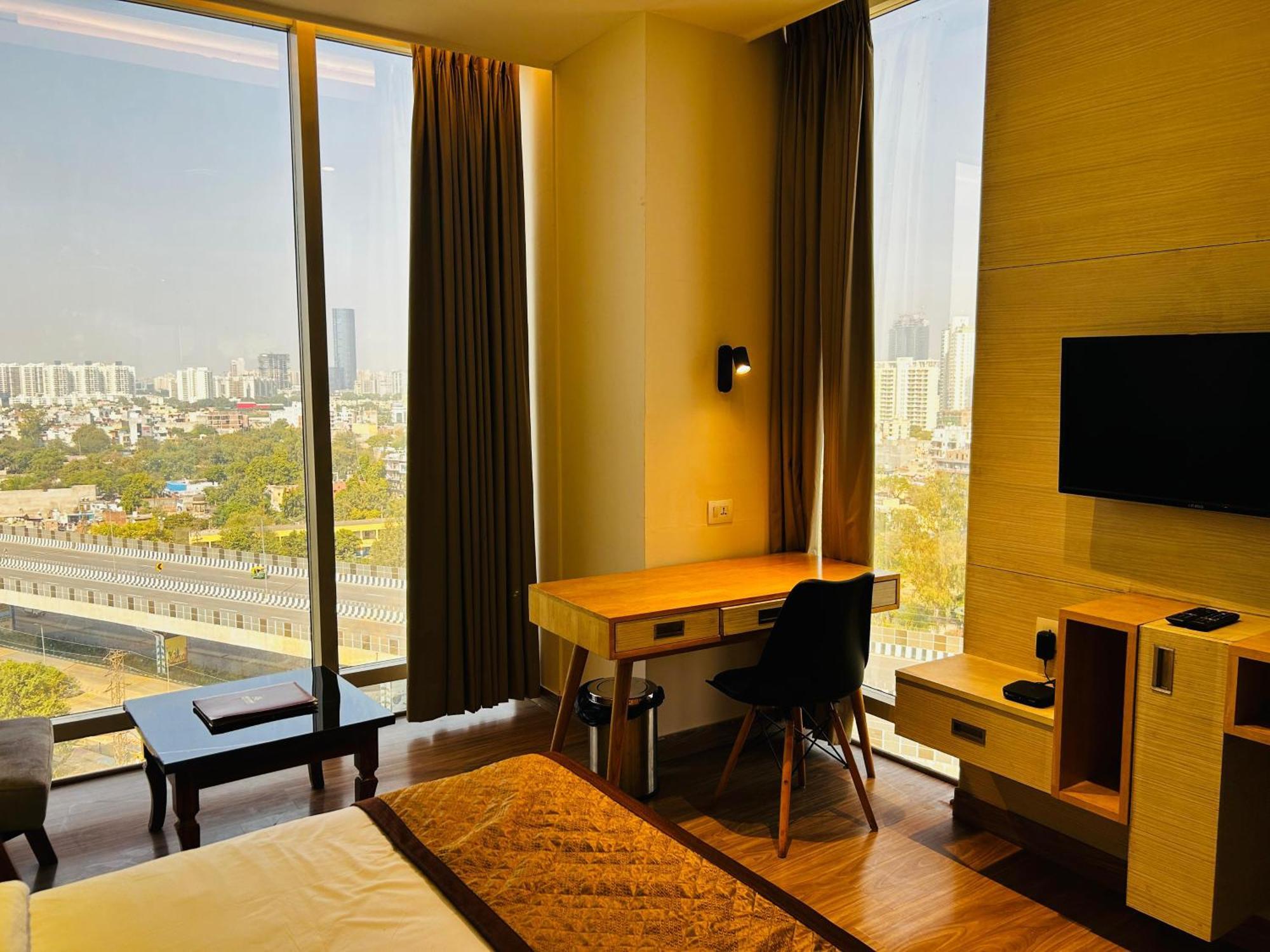 Hotel Sakura Gold غورغاون المظهر الخارجي الصورة