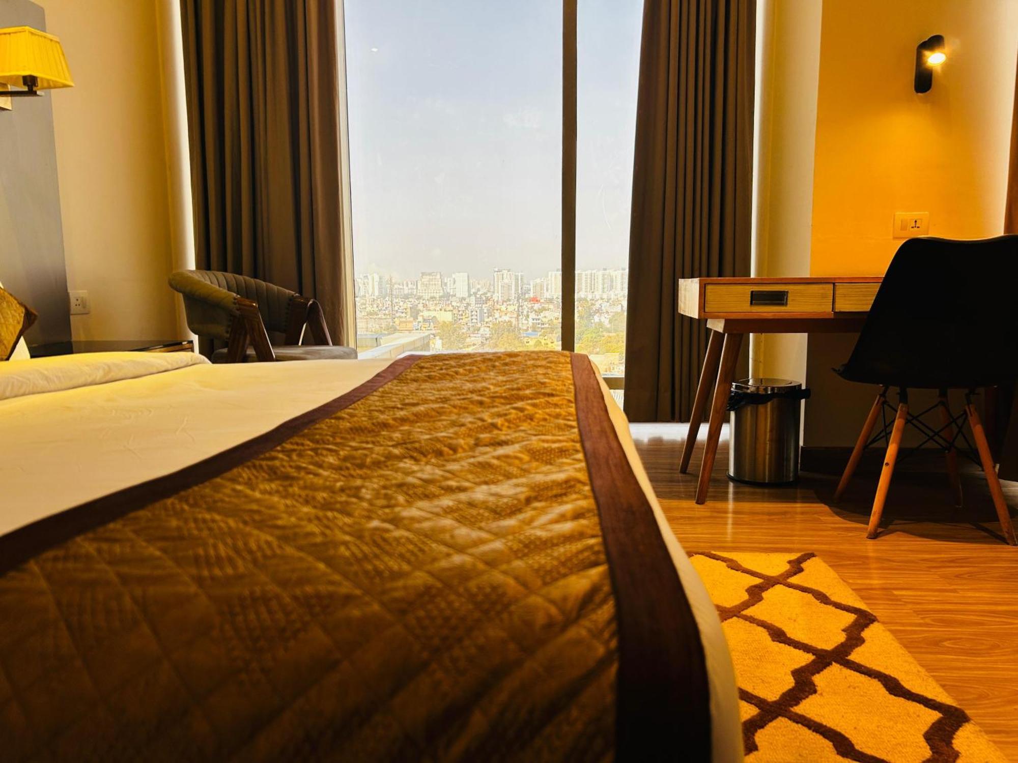 Hotel Sakura Gold غورغاون المظهر الخارجي الصورة